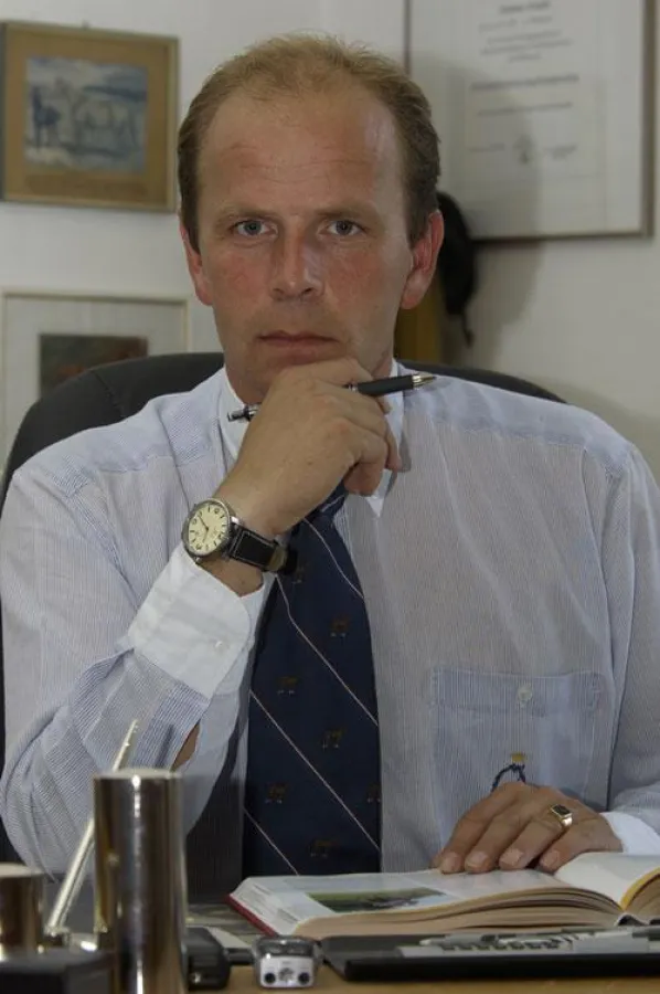 Tierarzt und Pferdewirtschaftsmeister Christian Schacht