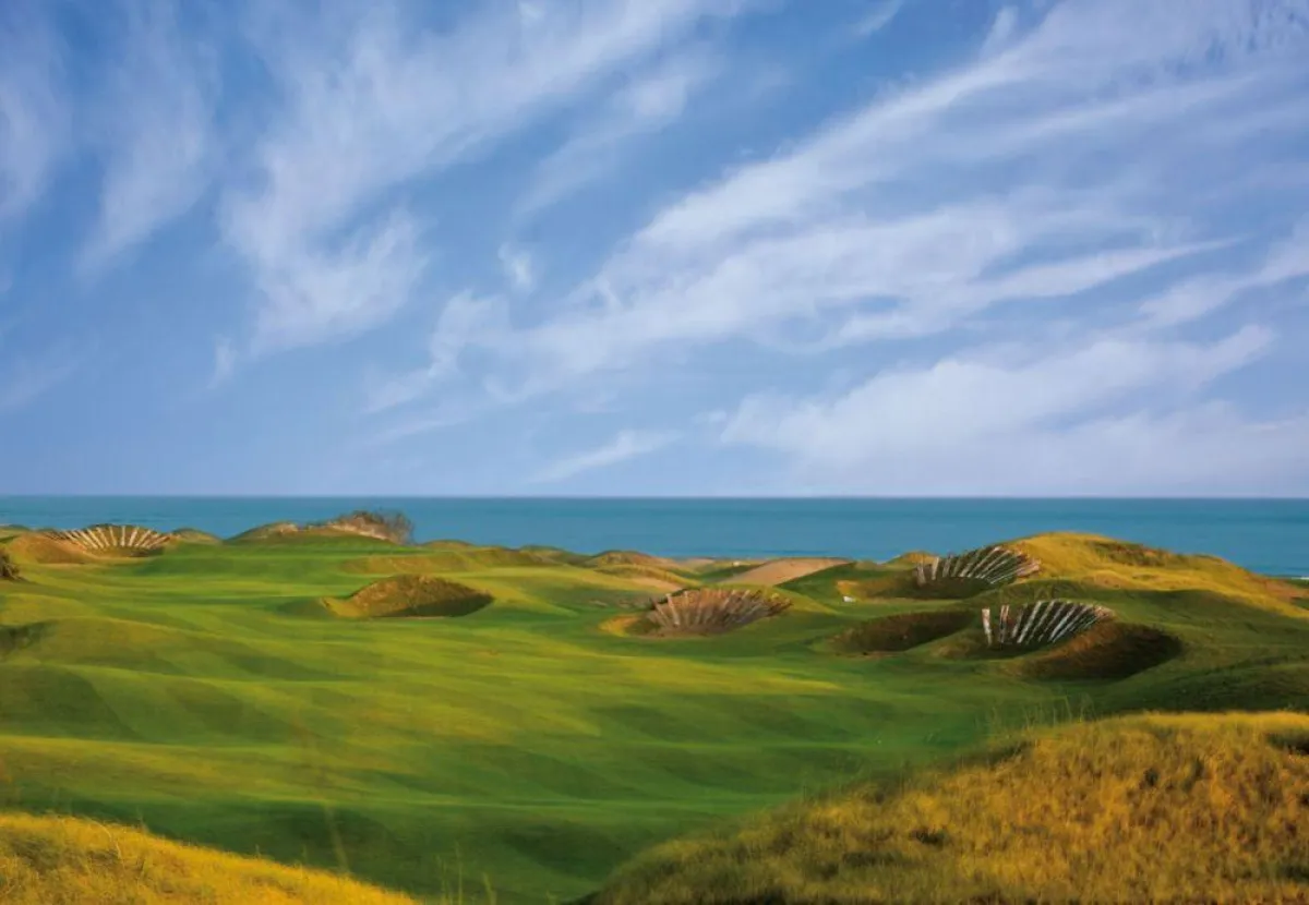 Neue Golfschule auf spektakulärem Golfplatz direkt am Meer