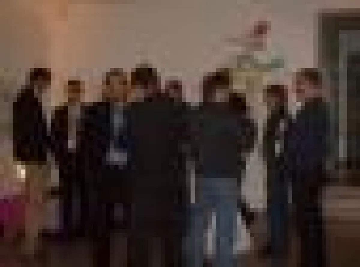 lebhaftes Netzwerken - XING-Treffen in der [galerie.bruehl]