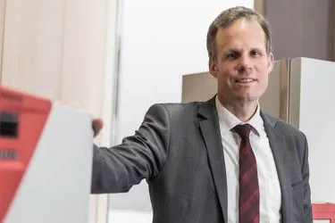 Bild: Entwicklungschef gibt Einblicke in die Forschung bei BINDER