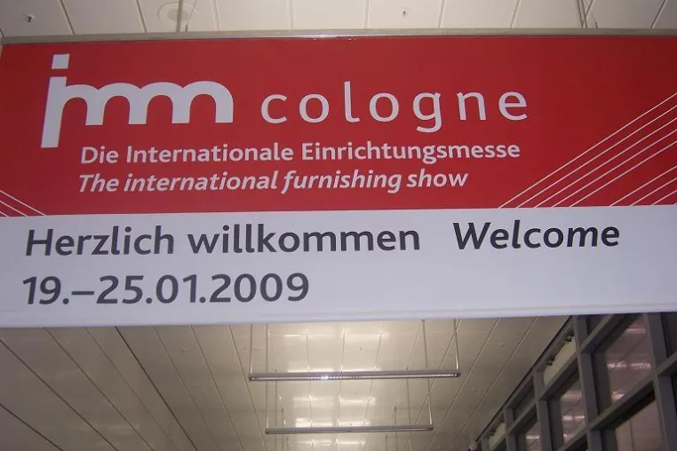 Bild: shogazi ® rechnet ab - Impressionen und Trends von der internationalen Möbelmesse 2009 in Köln