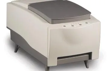 JuniBox 7113, automatisches LightScribe Kopiersystem Bild: JuniBox 7113, automatisches LightScribe Kopiersystem