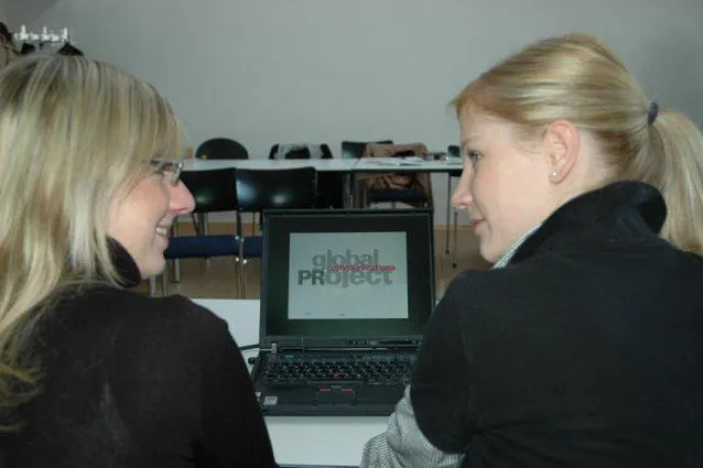 Bild: Im Team mit der Welt - Erfurter Studenten beteiligen sich an dem Global Communications Project 2009
