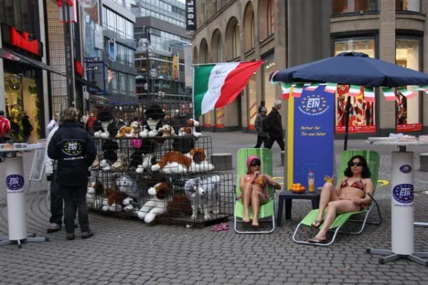 Bild: ETN startet Kampagne gegen die Hundelager in Italien.