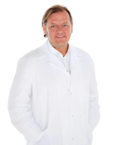 Bild: Wenn Sport allein nicht zu einem straffen Körper führt: Kombinations-Operation zur Problemzonen-Straffung
