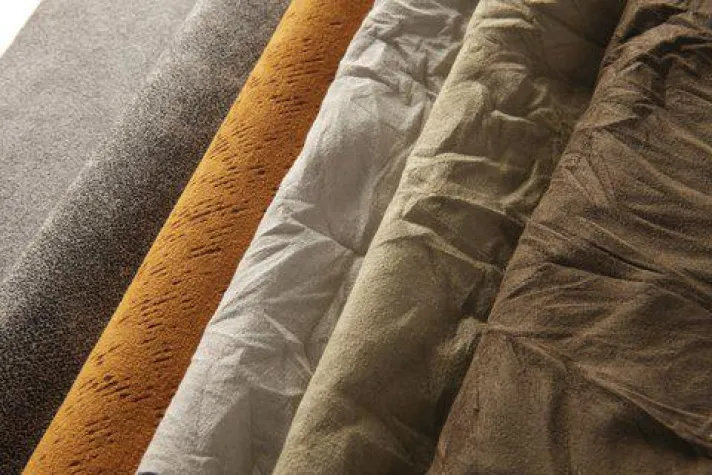 pr people kommuniziert für Alcantara Bild: pr people kommuniziert für Alcantara