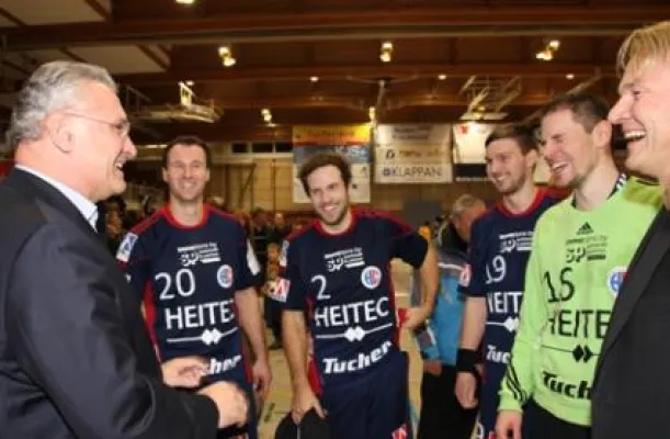 Bild: Der HC Erlangen feiert klaren Heimerfolg gegen den TuS Ferndorf