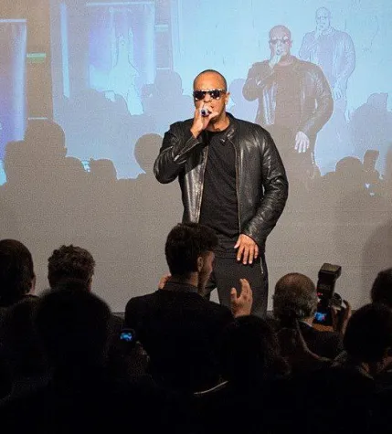 Bild: Musiker 2schneidig begeistert live in Rom