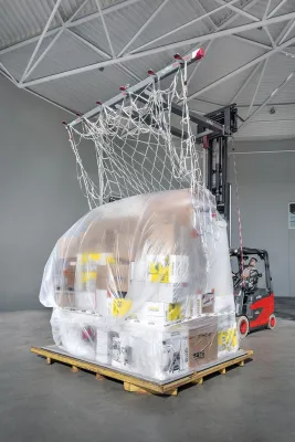 Bild: Weltpremiere im Luftfracht-Handling