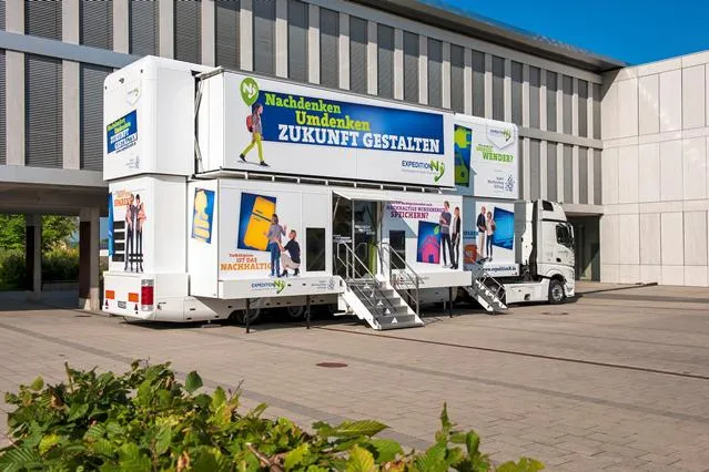 Abenteuer Nachhaltigkeit: Die „Expedition N“ der Baden-Württemberg Stiftung auf der didacta in Stuttgart Bild: Abenteuer Nachhaltigkeit: Die „Expedition N“ der Baden-Württemberg Stiftung auf der didacta in Stuttgart