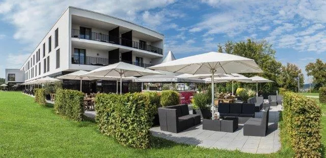 Bild: Schlosshotel Park Consul Heidenheim - neuer Hoteldirektor Michael JJ Stenner