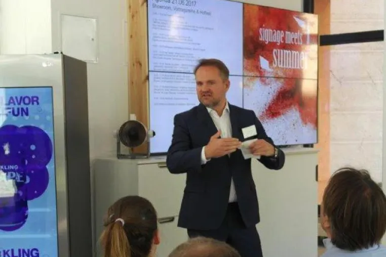 Fachdiskussion über Zukunft der Digitalisierung mit NEXGEN smart instore Bild: Fachdiskussion über Zukunft der Digitalisierung mit NEXGEN smart instore