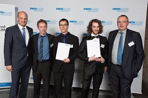 Bild: Cohausz & Florack fördert Ingenieur-Nachwuchs in Deutschland / 16 Stipendien seit 2010 für begabte Studenten