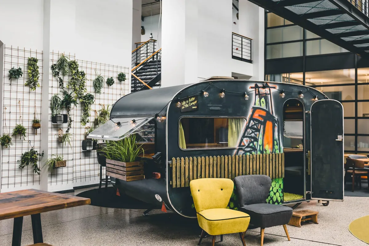 Ort für kreative Ideen: Der Camper im Eurotec looop