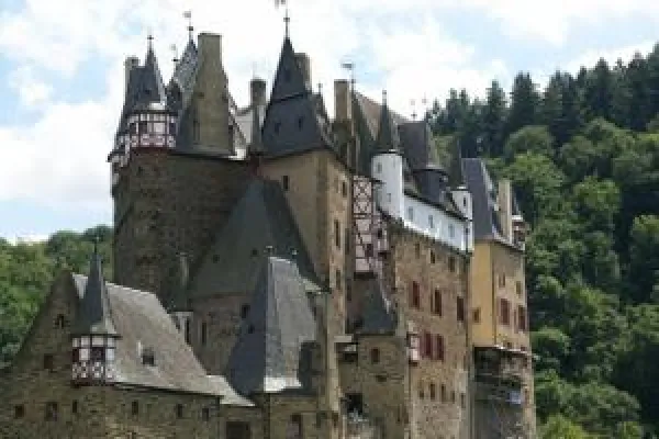 Bild: Auf zur Burg Eltz mit dem Fahrrad