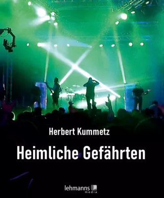 Bild: Was führt uns? Was verführt uns? Ein in sich versponnener Junge findet den Weg in die Realität.