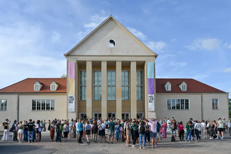 Mit Taiwan Moves startet HELLERAU ab 12.06. Austausch mit der taiwanischen Tanz- und Performanceszene Bild: Mit Taiwan Moves startet HELLERAU ab 12.06. Austausch mit der taiwanischen Tanz- und Performanceszene