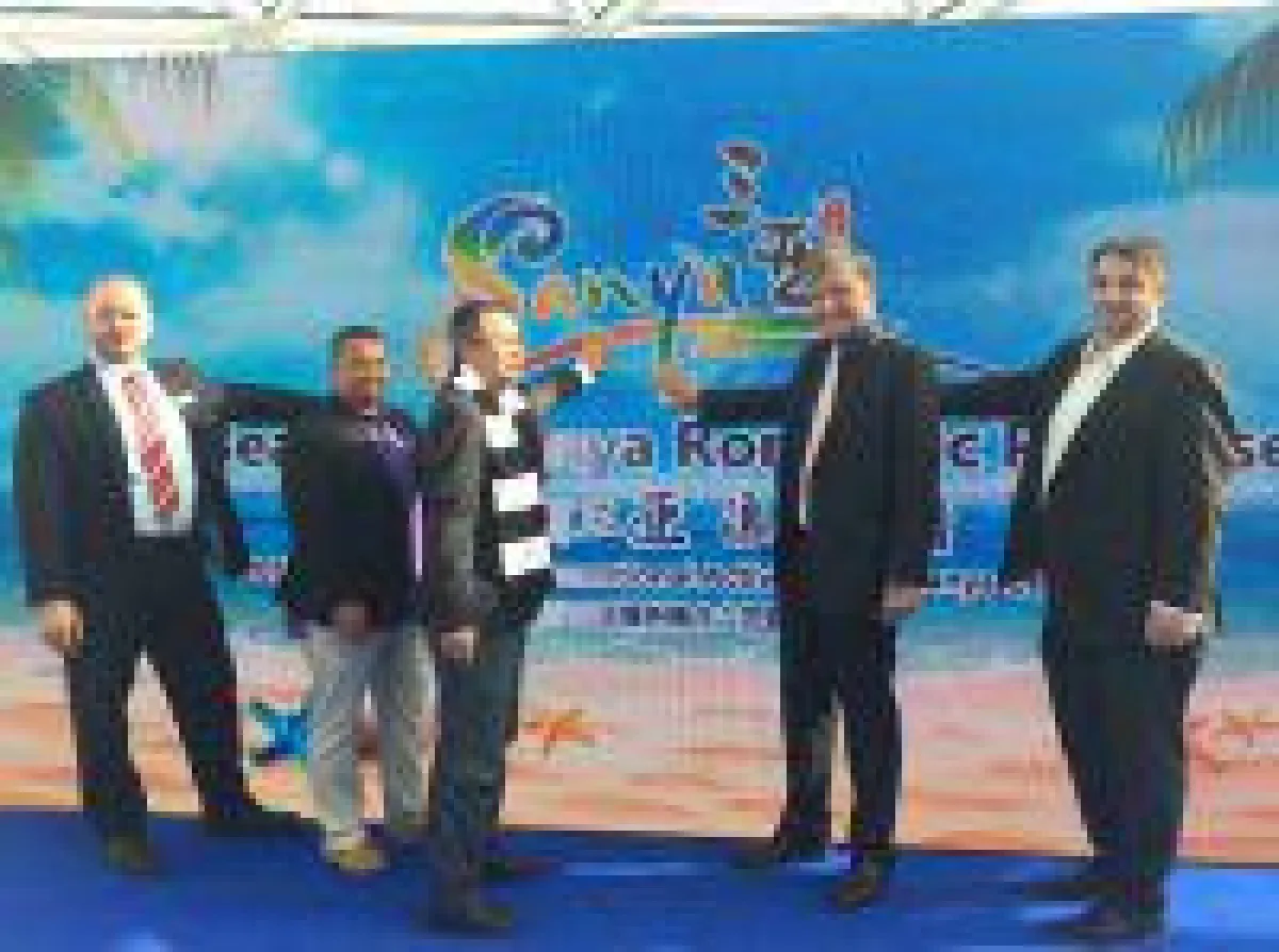 Von rechts nach link: Nils Christensen, Eike Knall, Bao Jian, Dr. Michael Borchmann, Sven Meyer