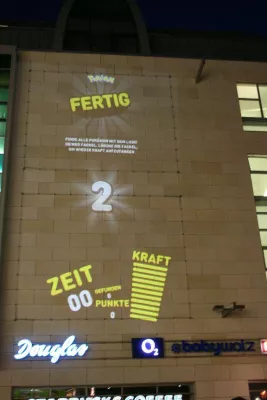 Bild: Pokémons auf der Hauswand jagen