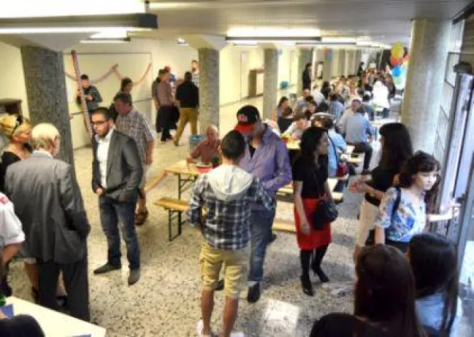 Bild: Abschlussfeier 2012 am Willy-Brandt-Berufskolleg