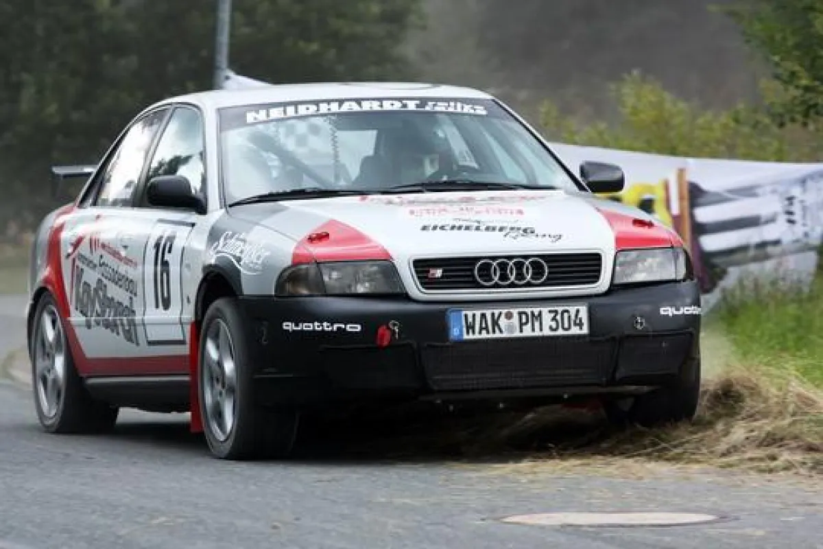 Patrick Neidhardt und Melanie Luhn im Audi A4 Quattro bei der Osterburg-Rallye 2009  (Foto: D. Neidel)