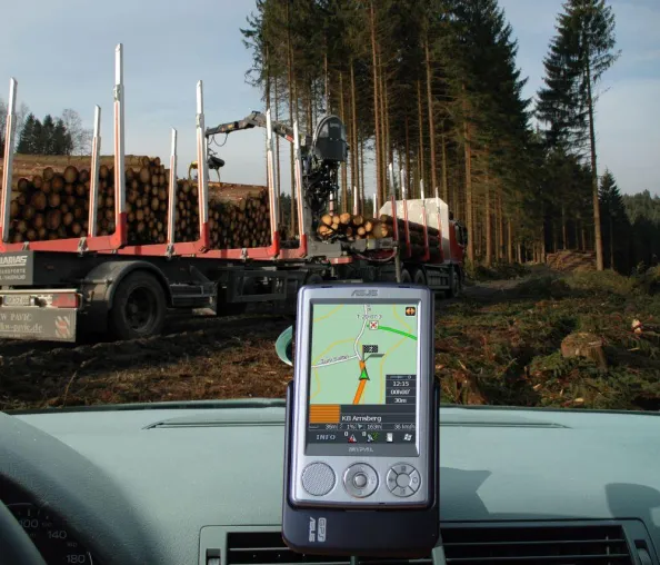 LOGIBALL Navigation unterstützt Sturmholzbeseitigung in NRW Bild: LOGIBALL Navigation unterstützt Sturmholzbeseitigung in NRW