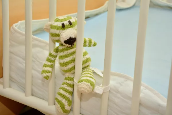 Bild: Wenn die Kinderlein nicht kommen  gibt kostenfreier Ratgeber Tipps