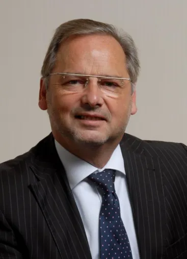 Vorwerk Geschäftsführer Johannes Schulte an der Spitze des deutschen Heimtextilien Verbandes (VDIH) bestätigt Bild: Vorwerk Geschäftsführer Johannes Schulte an der Spitze des deutschen Heimtextilien Verbandes (VDIH) bestätigt