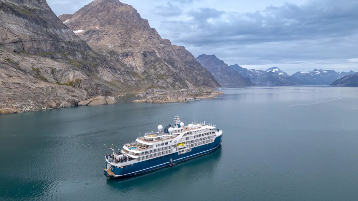 Expeditions-Kreuzfahrtschiff SH Vega mit Kurs Südamerika (© Foto Swan Hellenic)