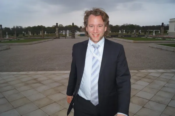 Bild: UCY ENERGY arbeitet an Projekten zur Entwicklung selbstdesinfizierender Oberflächen