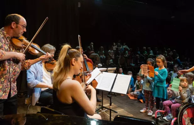 Bild: mini.musik Jahresabo Kinderkonzerte Gasteig München – ein musikalisches Xmas Geschenk für die ganze Familie