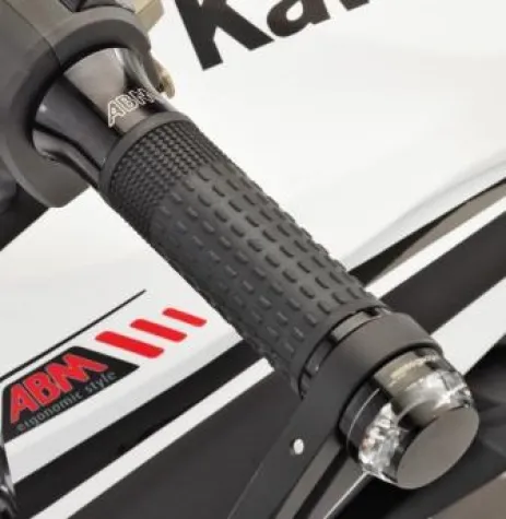 Bild: Illuminierbare Motorradgriffenden