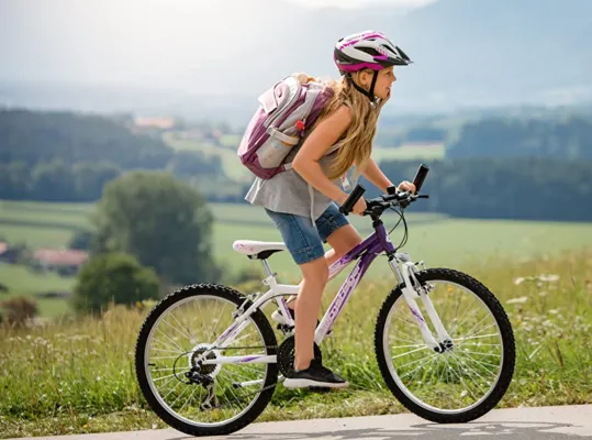 Doppelter Nutzen für Familien mit Schulkindern oder Teens. Das Familienportal Beste-Eltern.de ist am Start. Bild: Doppelter Nutzen für Familien mit Schulkindern oder Teens. Das Familienportal Beste-Eltern.de ist am Start.