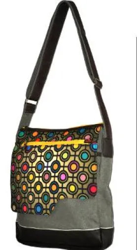 Bild: Taschen so bunt wie Oma’s Tapete – bag to love