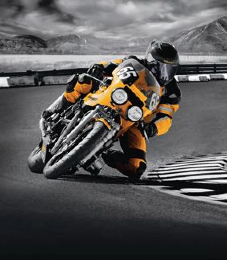 Continental beherrscht 2012 die Motorrad Classic-Racing-Szene