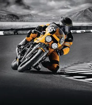 Bild: Continental dominiert 2012 die Motorrad Classic-Racing-Szene