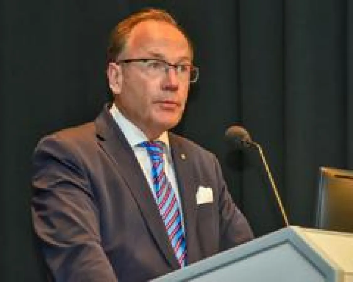 Dr. Michael Brandt, Präsident der Zahnärztekammer Schleswig-Holstein, eröffnet die 60. Sylter Woche.