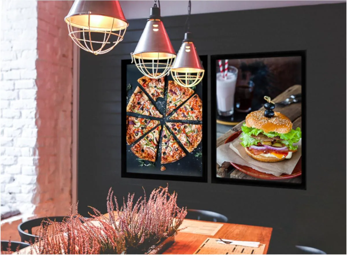 MonLines Public Display Stele - Anwendung Airport Bistro