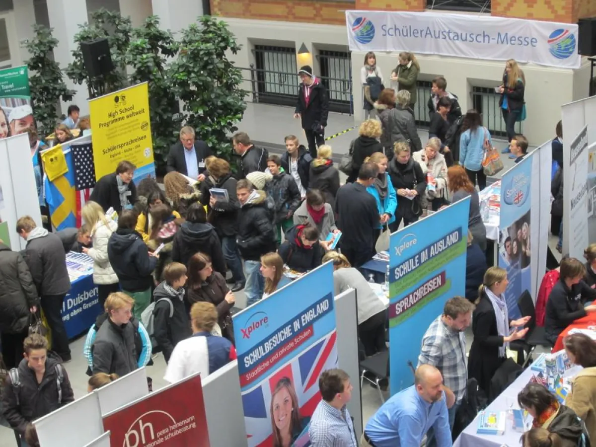 Großes Interesse an der SchülerAustausch Messe in Hamburg (Foto: Dt. Stiftung Völkerverständigung)