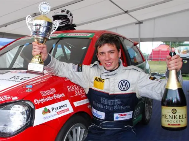 Bild: Doppelpack - Zwei Podiumsplätze für Elia Erhart in Oschersleben