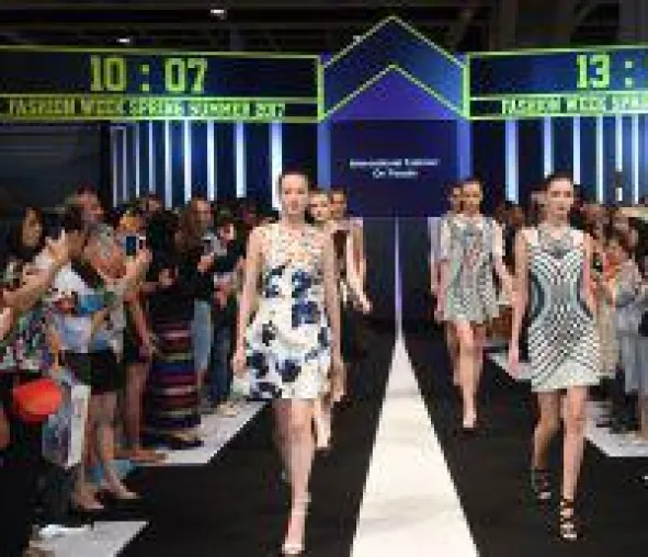 Bild: Mode und Technologie - die HKTDC Hong Kong Fashion Week for Spring/Summer