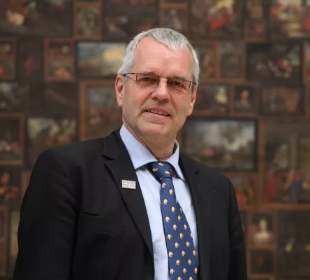 Bild: Professor Dr. G. Ulrich Großmann ist neuer Vorsitzender des AsKI e.V.