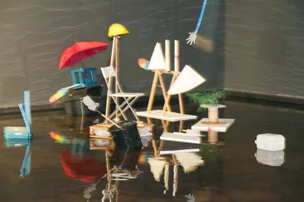 Miet Pondrian: Wasserschaden? Kartenrecht im Kunstverein Neukölln Bild: Miet Pondrian: Wasserschaden? Kartenrecht im Kunstverein Neukölln