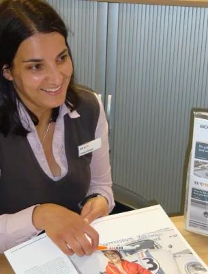 Bild: Zwölf Gesundheitscoaches der BKK FTE führen durch das Gesundheitssystem