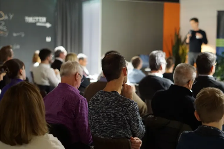 Bild: Showtime der Startups beim BadenCampus Demo Day