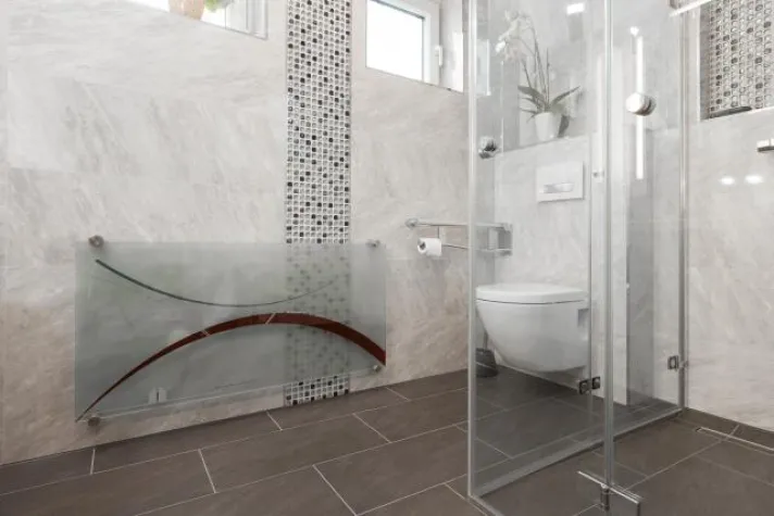 Bild: Barrierefreiheit im Designerbad