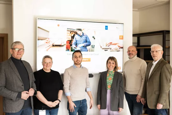 Gemeinsam auf der Überholspur: Carmada und Bornemann AG partnern im Bereich Fuhrparkmanagement Bild: Gemeinsam auf der Überholspur: Carmada und Bornemann AG partnern im Bereich Fuhrparkmanagement