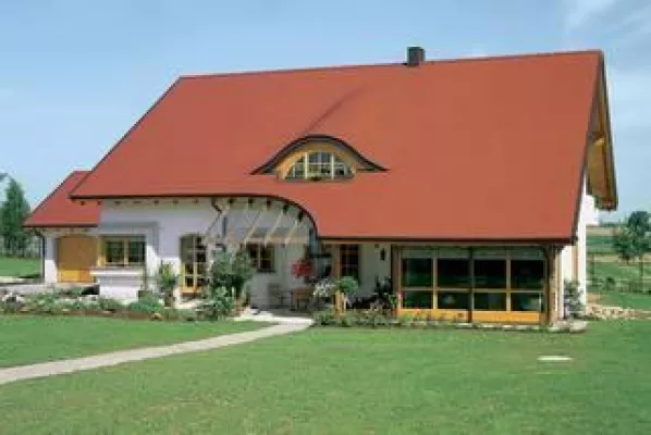 Individualität dank Dachziegel und Dachsteinen Bild: Individualität dank Dachziegel und Dachsteinen