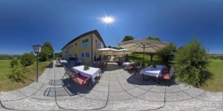 Bild: GC Traunsee Kirchham - „Trattoria La Padella“ – von Pizza bis Cotoletta alla Milanese