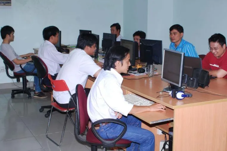 Elinext Group programmiert Apps für Blackberry und Windows Phone jetzt auch in Vietnam Bild: Elinext Group programmiert Apps für Blackberry und Windows Phone jetzt auch in Vietnam